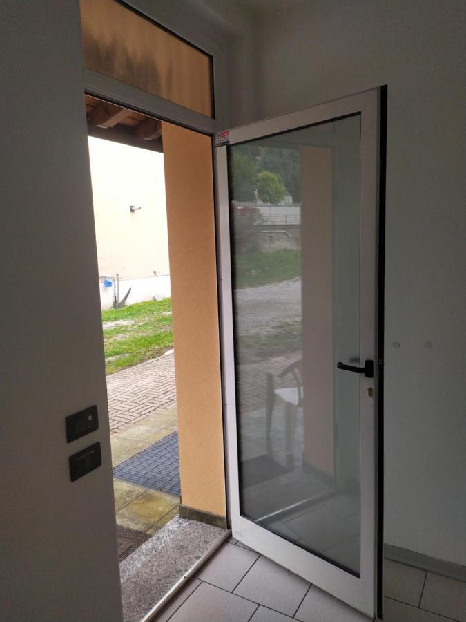 La Quiete Hotell Senna Comasco Exteriör bild