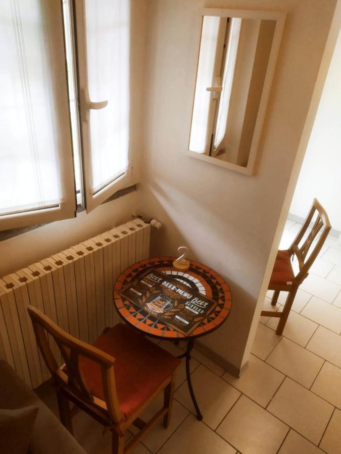 La Quiete Hotell Senna Comasco Exteriör bild